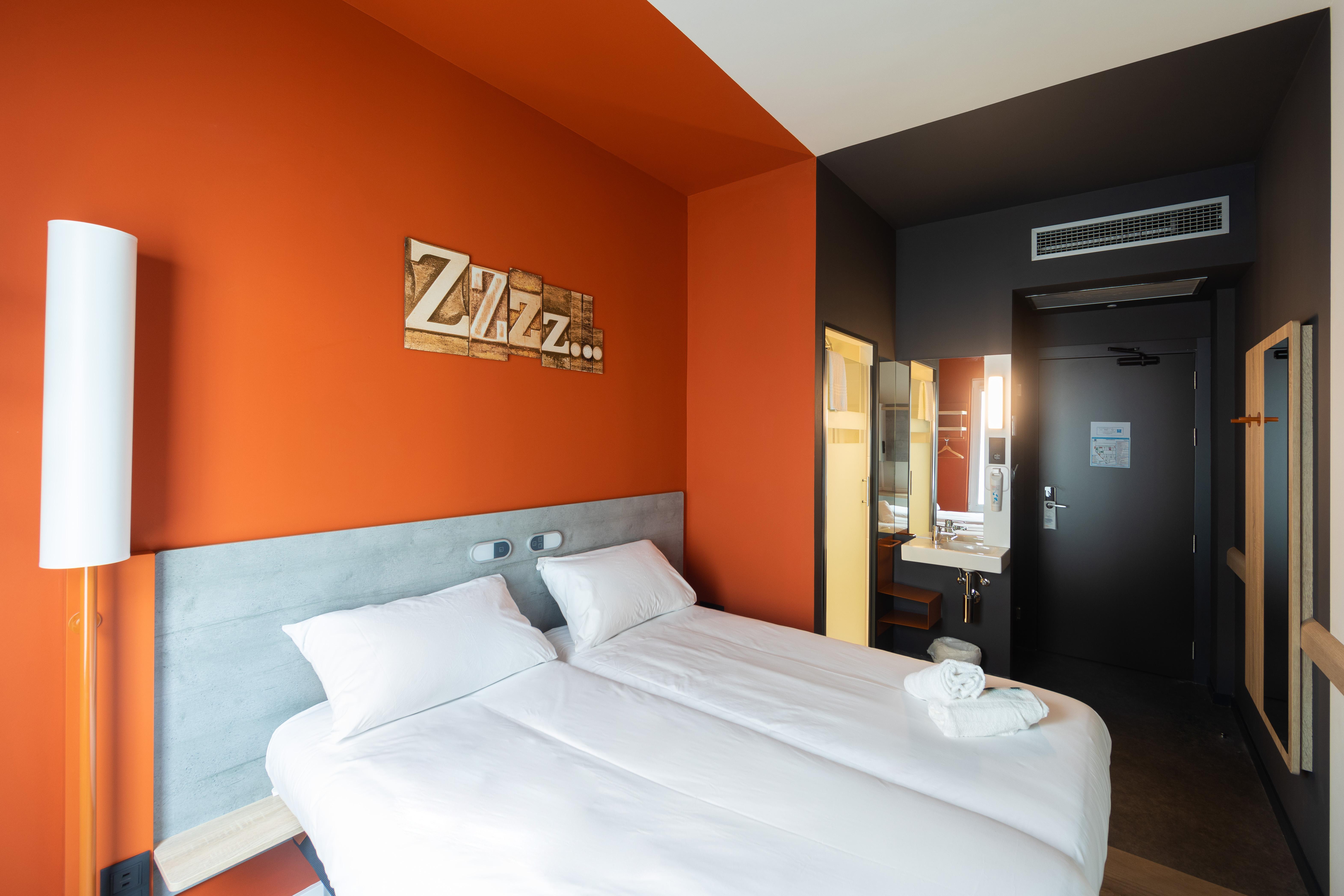 Ibis Budget Madrid Centro Lavapies — Photos 1